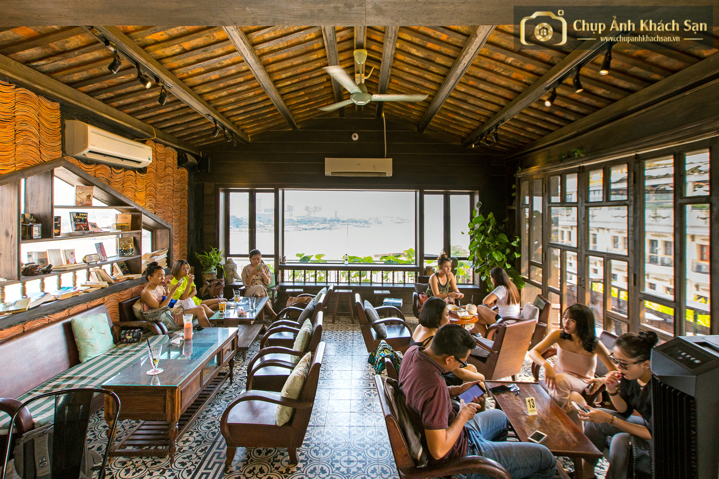Dịch Vụ Chụp Ảnh Quán Cafe Quảng Cáo Tại Sài Gòn