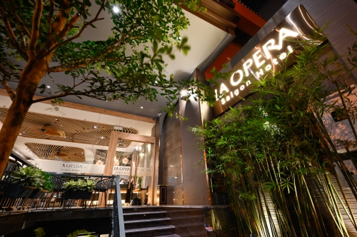 Khách Sạn La Opera Quận 1