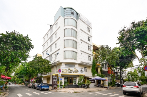 Khách Sạn Phát Tiến