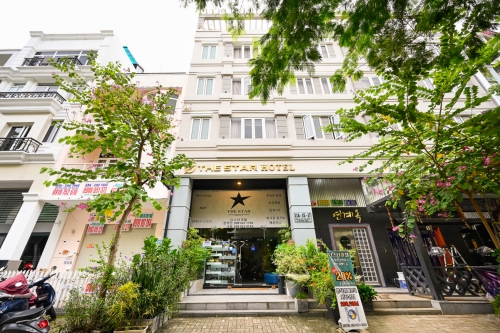 Khách Sạn The Star Hotel